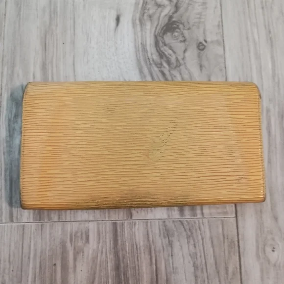 LOUIS VUITTON Yellow Epi Leather Bi Fold Long Wallet Purse - Picture 2 of 15